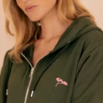 L'_incontournable_sweat_zippé_Kaki_tRose_pastel_Miae