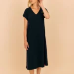 La Brise d'été, La robe noire, en coton et modal , 100% naturelle.