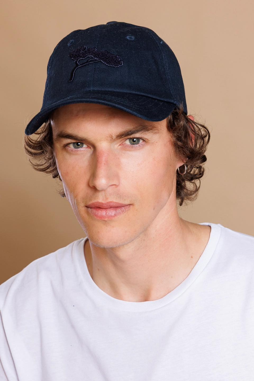 L'indispensable, Casquette Bleu Marine. – Image 4
