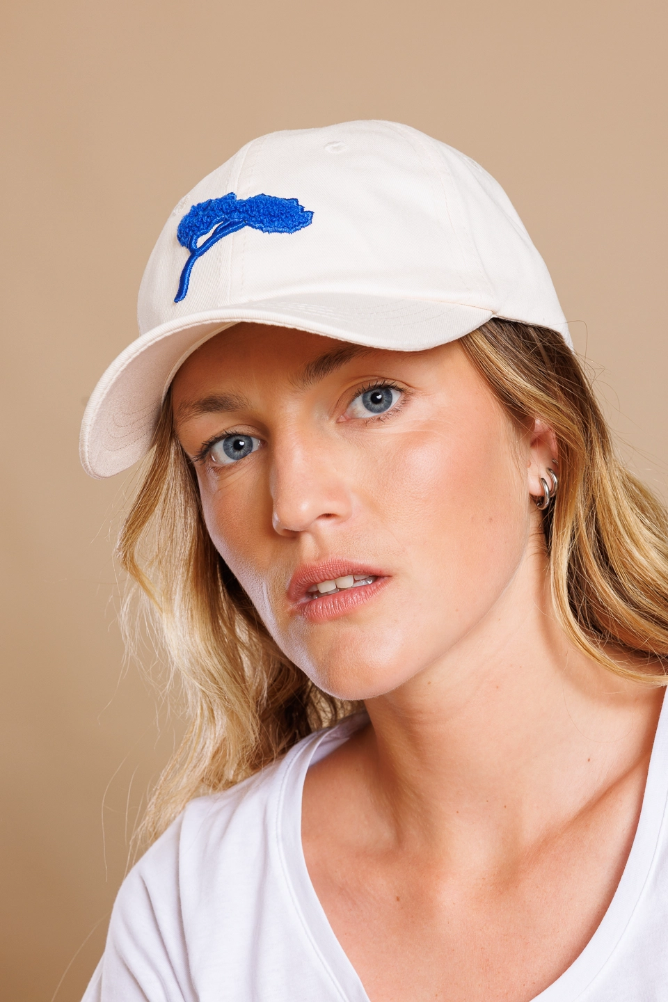 L'Indispensable, Casquette Blanche. – Image 4